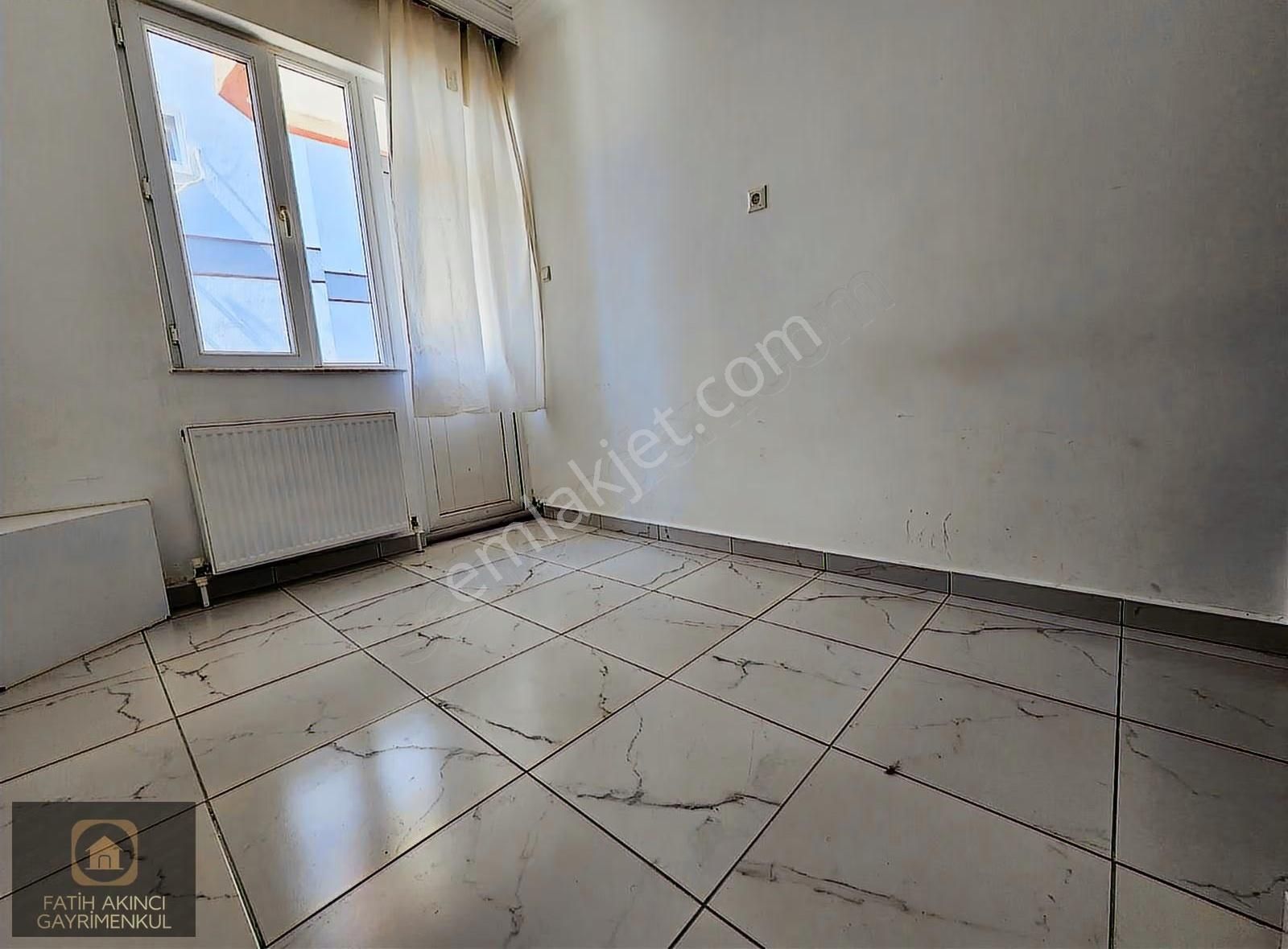 Güvenlikte Geniş 2+1 Temiz Daire - Görsel 2