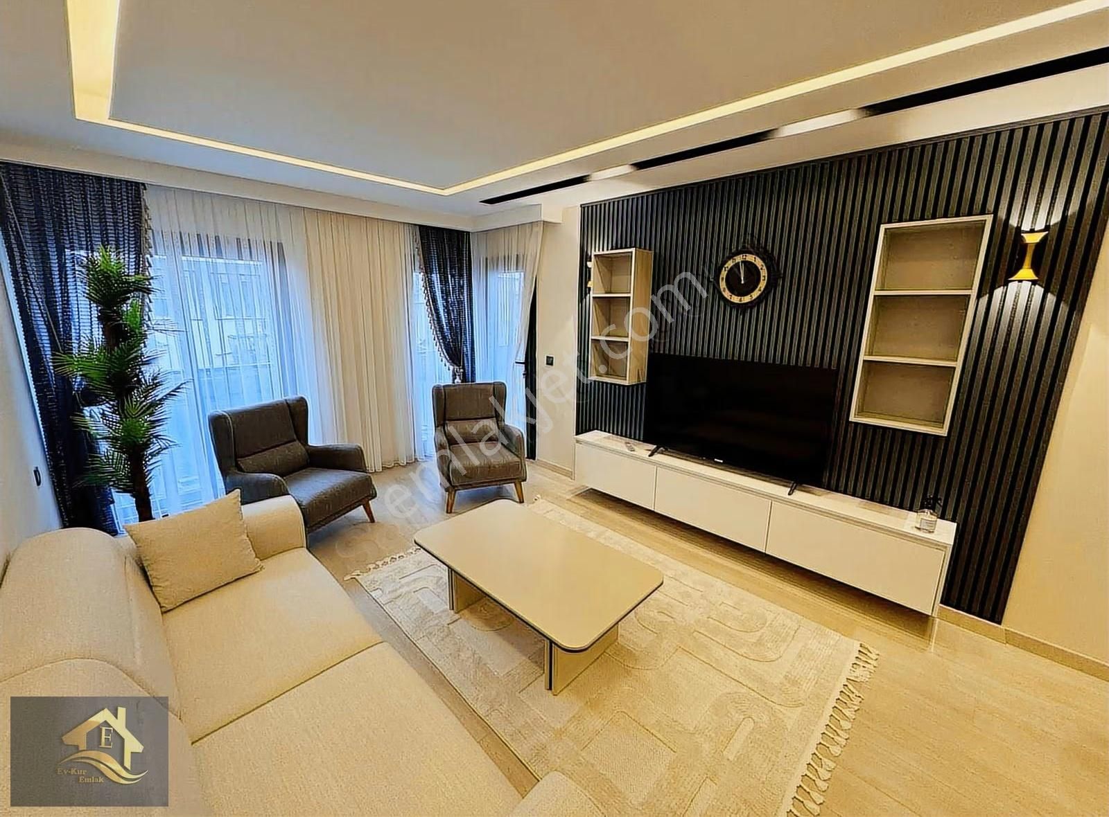 Kuşadası'nda Full Eşyalı Ayrı Mutfak Ebeveyn Banyolu 2+1 Daire - Görsel 7