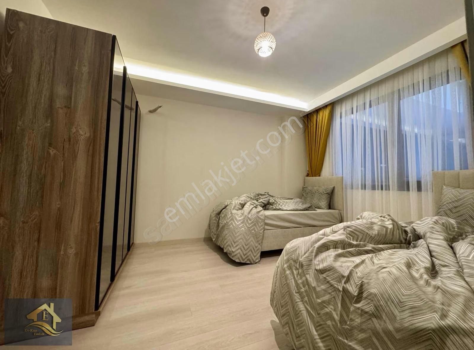 Kuşadası'nda Full Eşyalı Ayrı Mutfak Ebeveyn Banyolu 2+1 Daire - Görsel 10