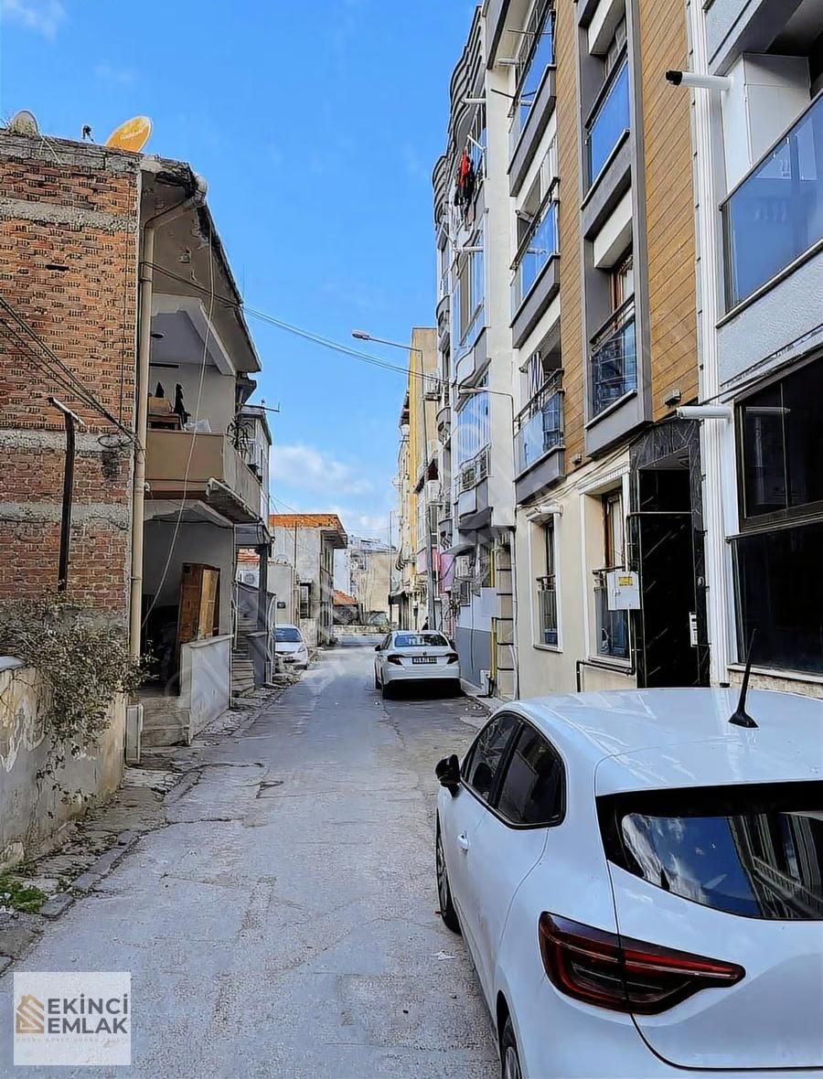 Ekinci Emlaktan Hürriyet Mah İzban Yakını Sıfır 1+1 - Görsel 12