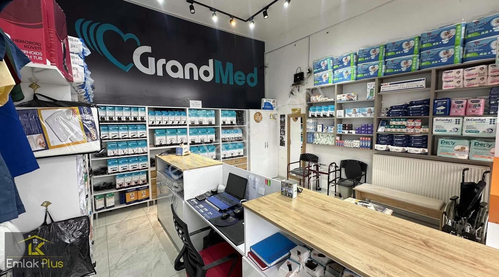 Emlak Plus'tan Devren Kiralık Medical Market - Görsel 8