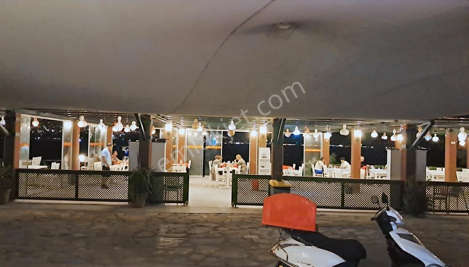 Bodrum Bağla Bankev`de Denize Yakın Bahçeli 3+1 Eşyalı Kiralık - Görsel 32