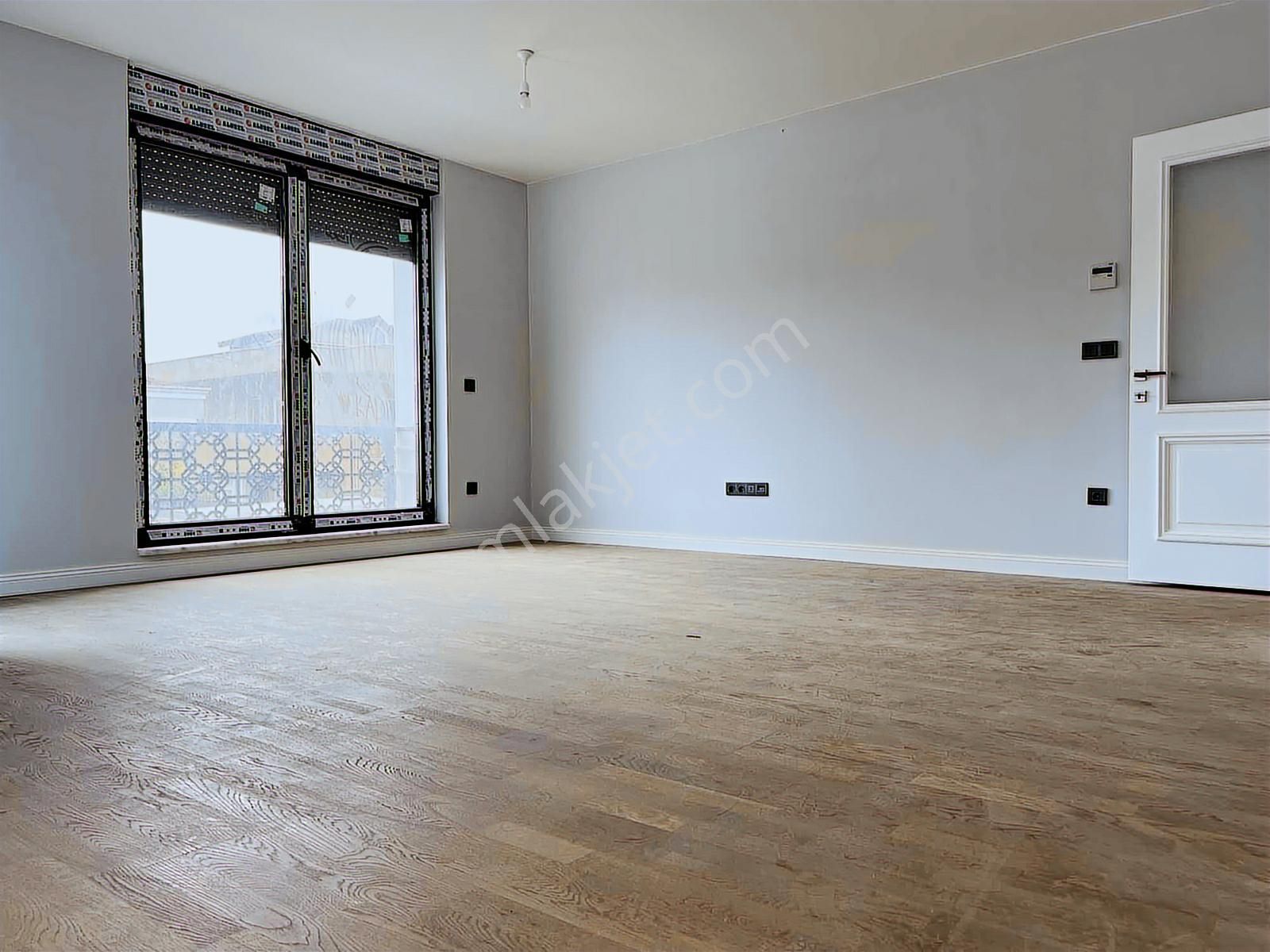 (videolu Tanıtım ) Çengelköy De Butik Sitede 4+1 Satılık Daire - Görsel 14