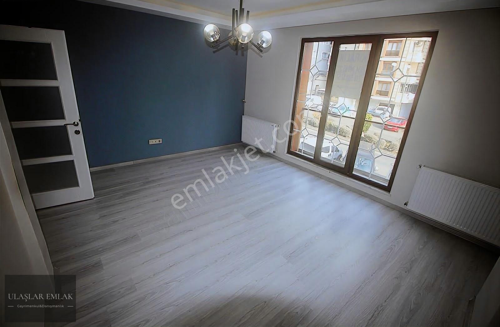 Ümraniye İstiklal Mah.çarşı Metro 5 Dakika 2+1_85 M2kiralıkdaire