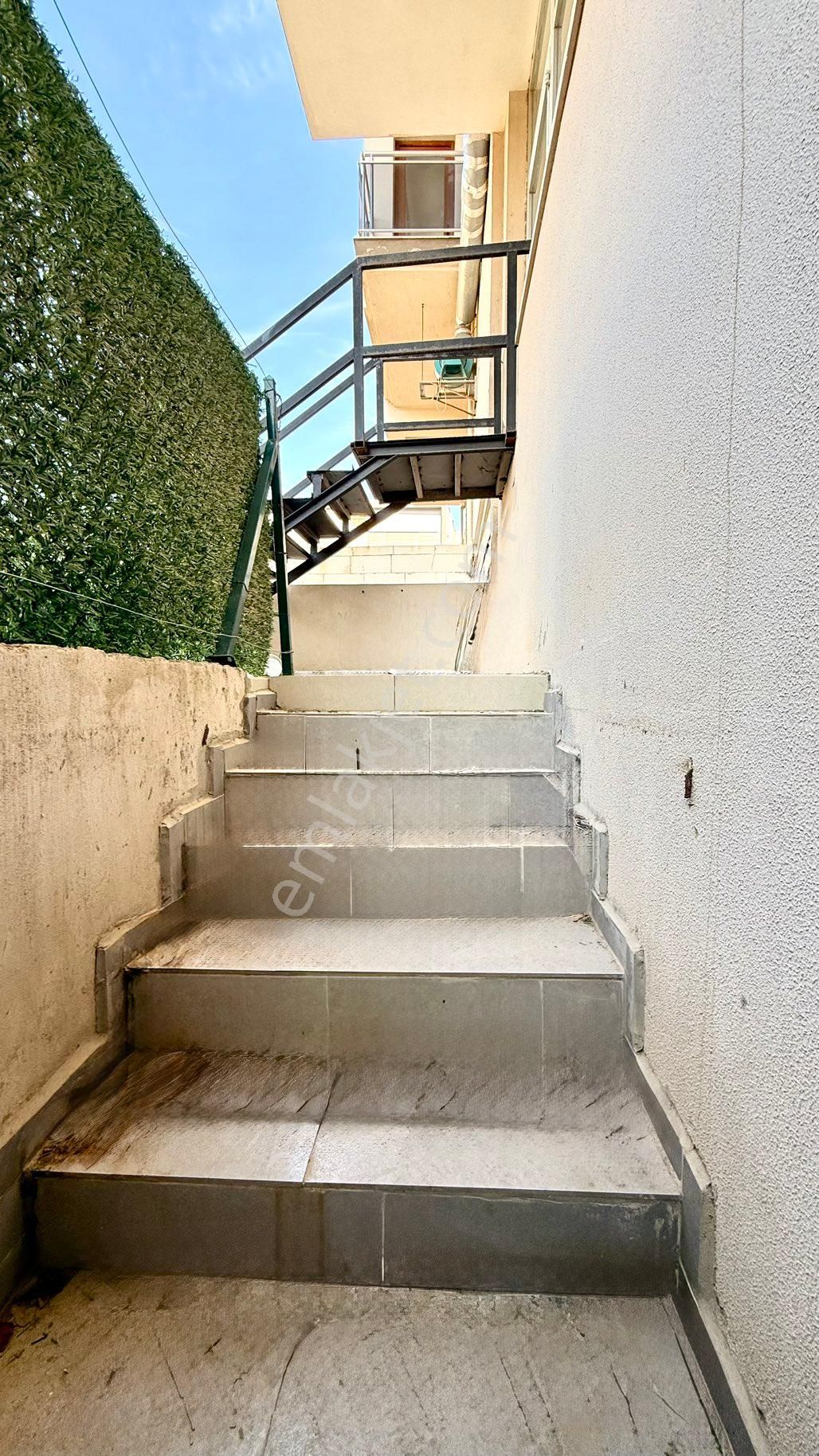 Güzelbahçe Yelki Merkez'de 600 M2 Kiralık Mağaza - Görsel 26