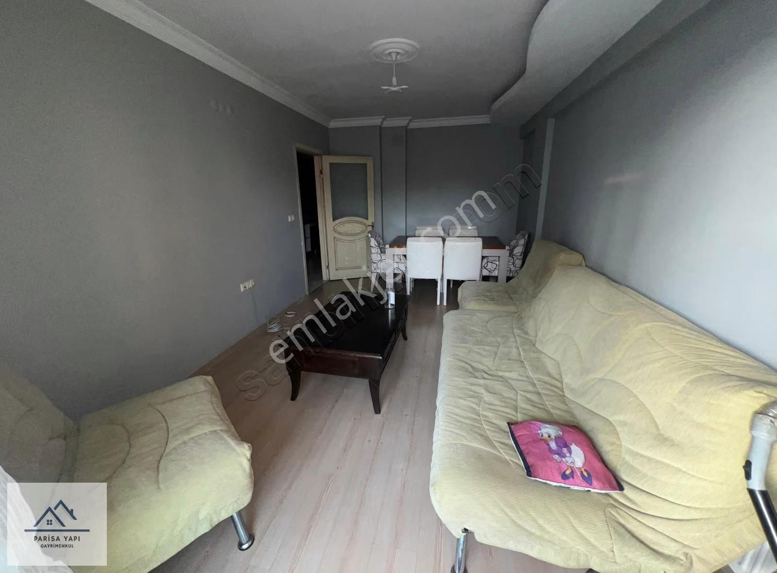 Parisa'dan Buca Batı Çıkışında D.gazlı Arakat Balkonlu Kirlık2+1 - Görsel 14