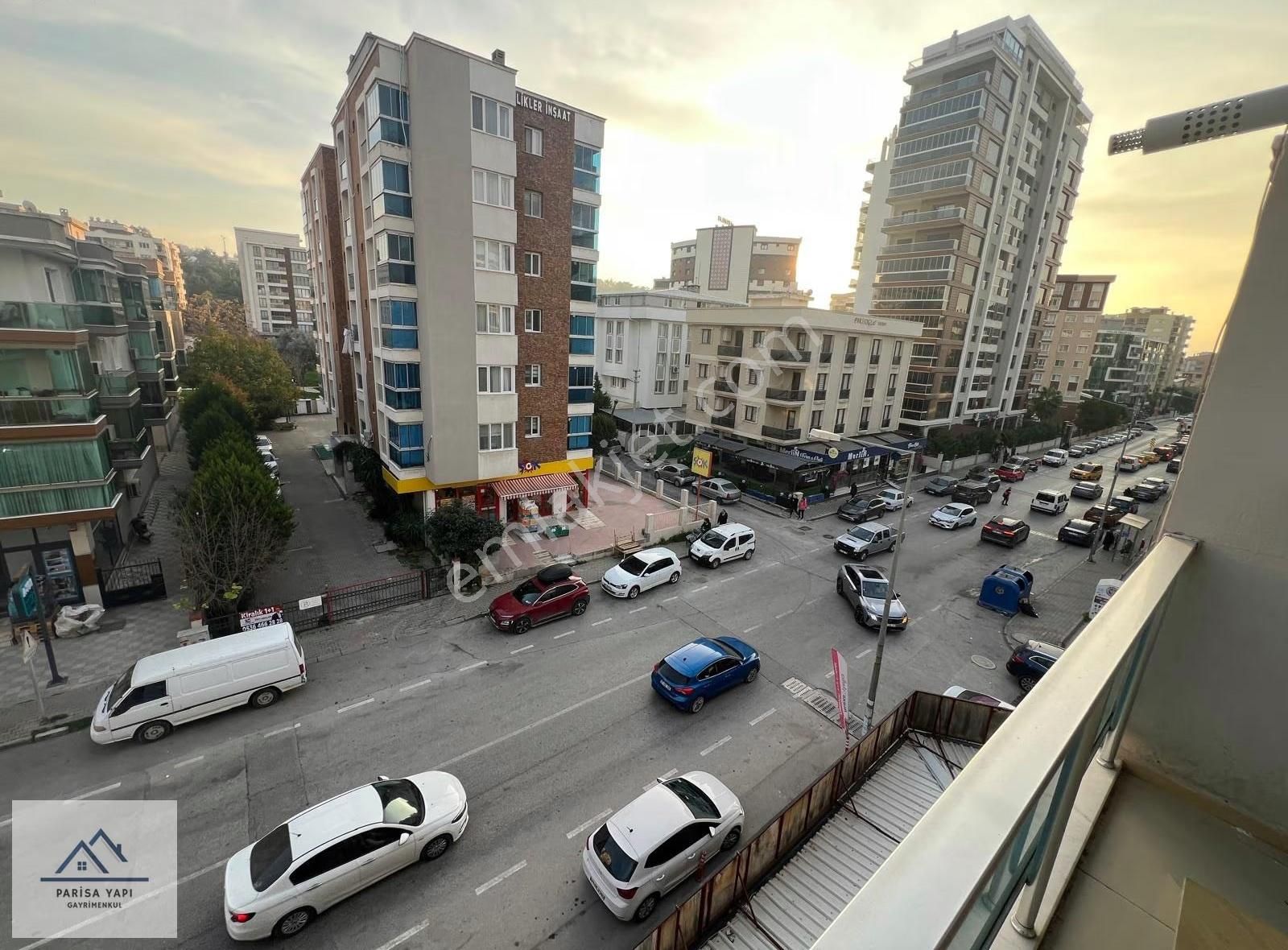Parisa'dan Buca Batı Çıkışında D.gazlı Arakat Balkonlu Kirlık2+1 - Görsel 18