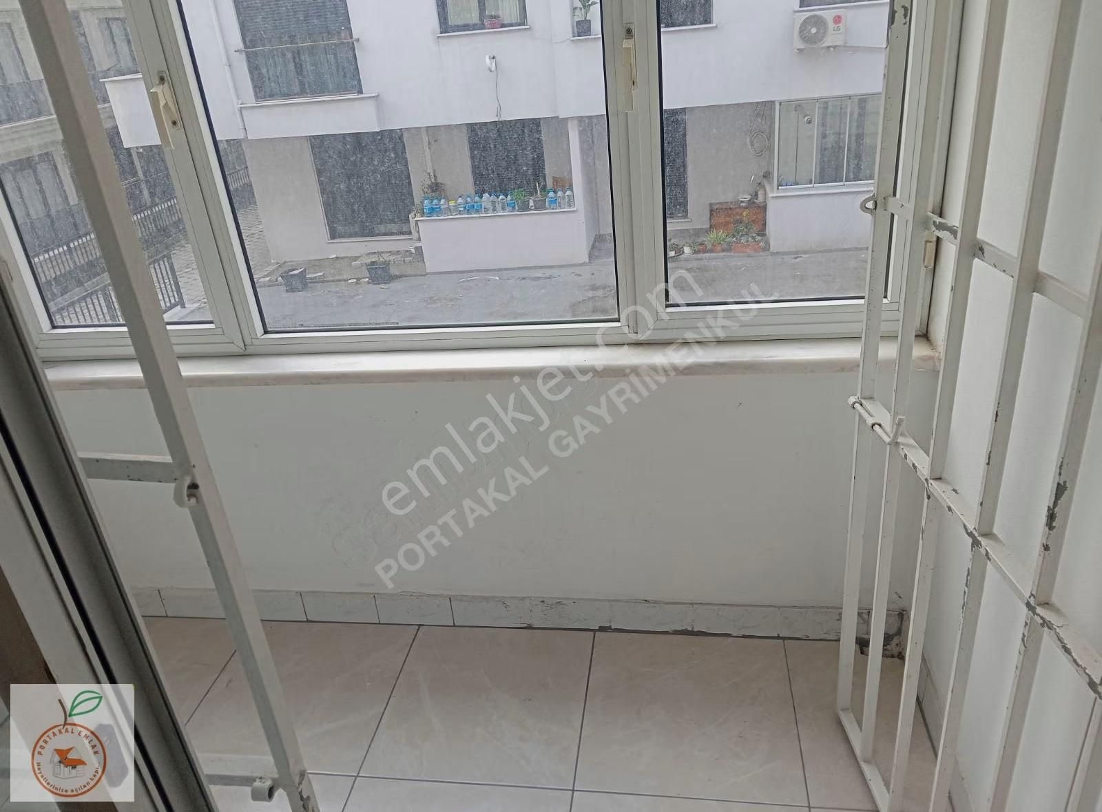 Üsküdar Selimiyede 2+1 Satılık Harika Konumda Daire - Görsel 14