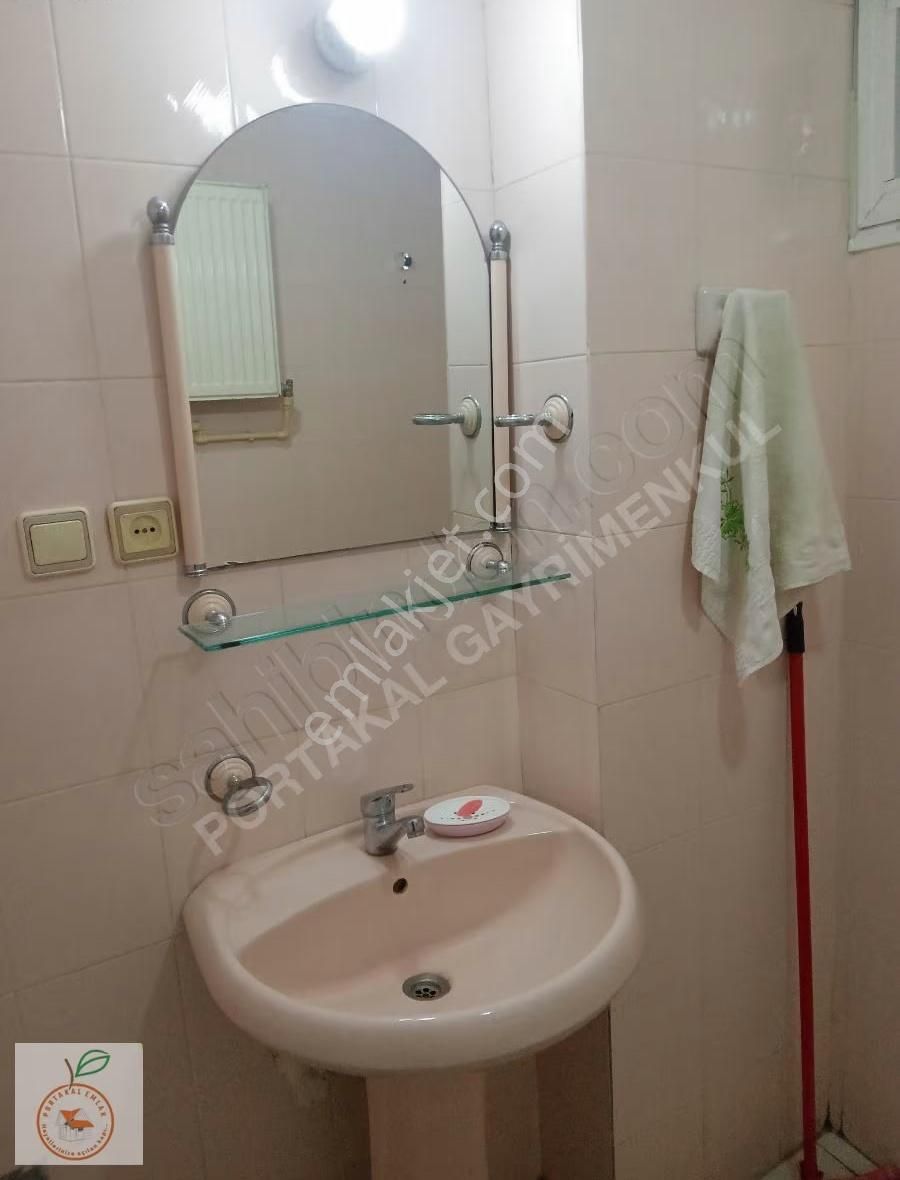 Üsküdar Selimiyede 2+1 Satılık Harika Konumda Daire - Görsel 5