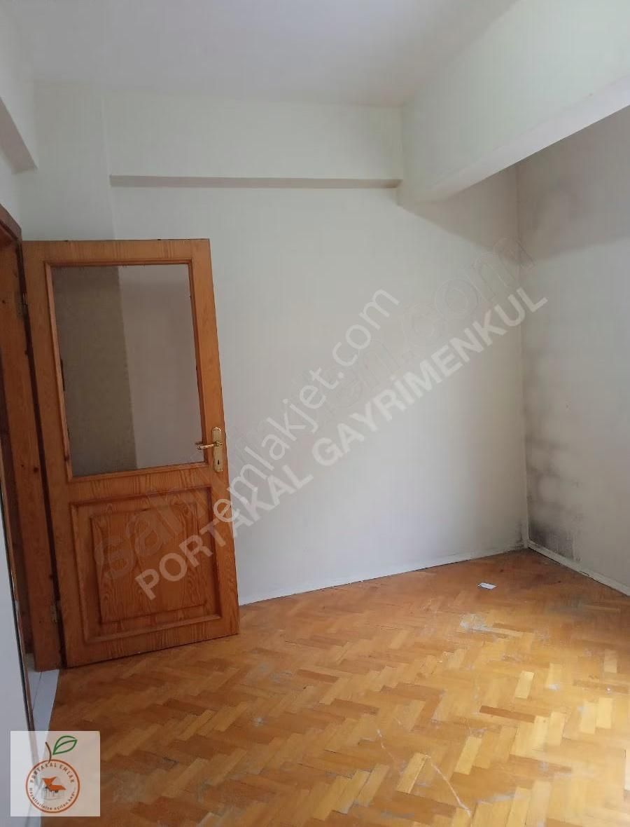 Üsküdar Selimiyede 2+1 Satılık Harika Konumda Daire - Görsel 17