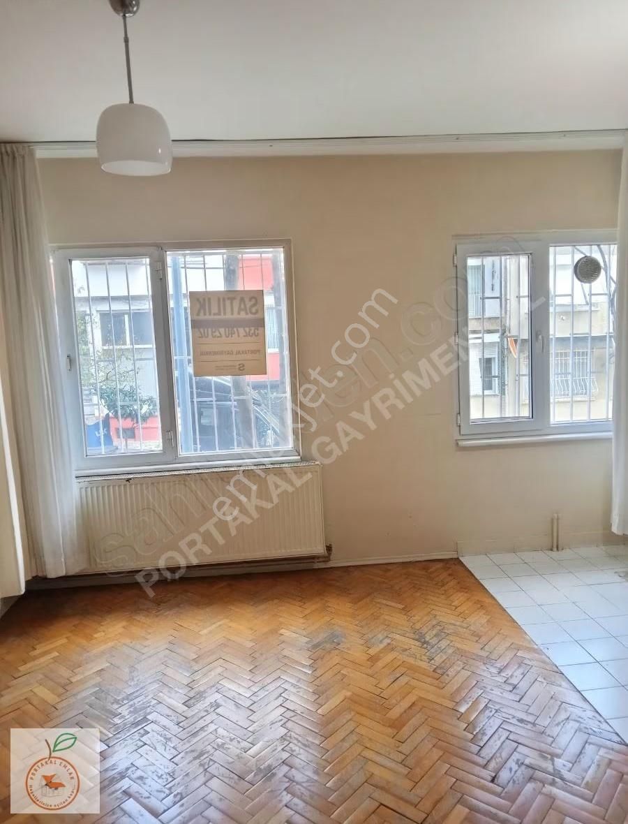 Üsküdar Selimiyede 2+1 Satılık Harika Konumda Daire - Görsel 6