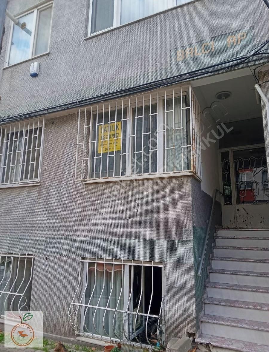 Üsküdar Selimiyede 2+1 Satılık Harika Konumda Daire - Görsel 16