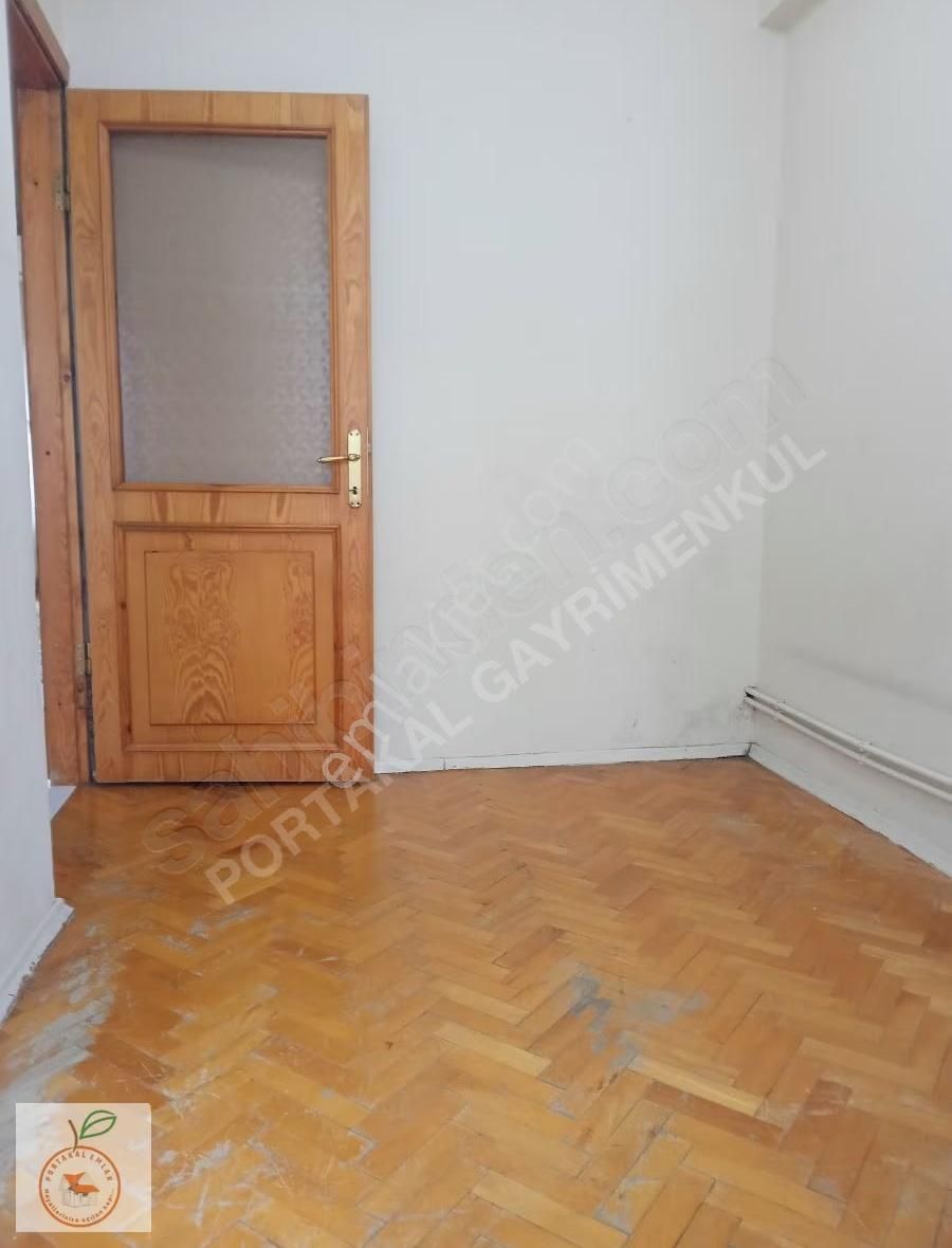 Üsküdar Selimiyede 2+1 Satılık Harika Konumda Daire - Görsel 18