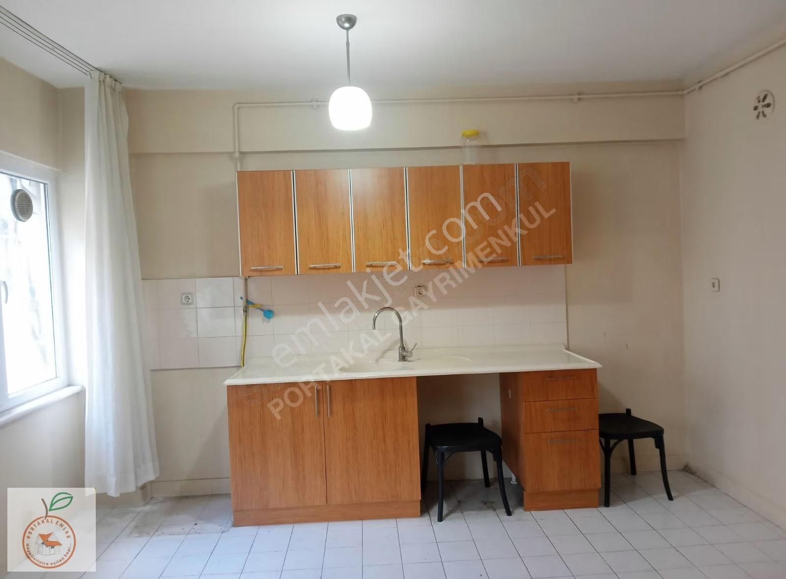 Üsküdar Selimiyede 2+1 Satılık Harika Konumda Daire - Görsel 23