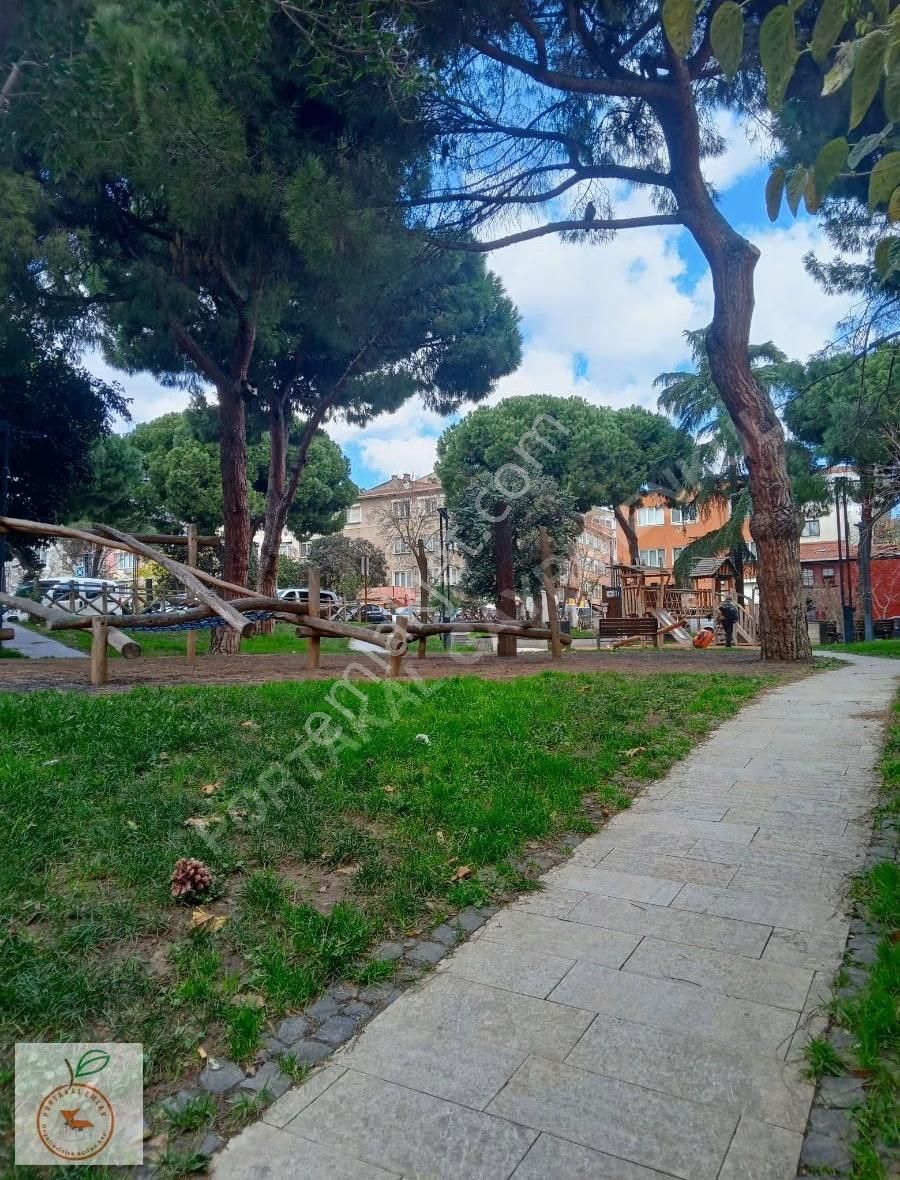 Üsküdar Selimiyede 2+1 Satılık Harika Konumda Daire - Görsel 3