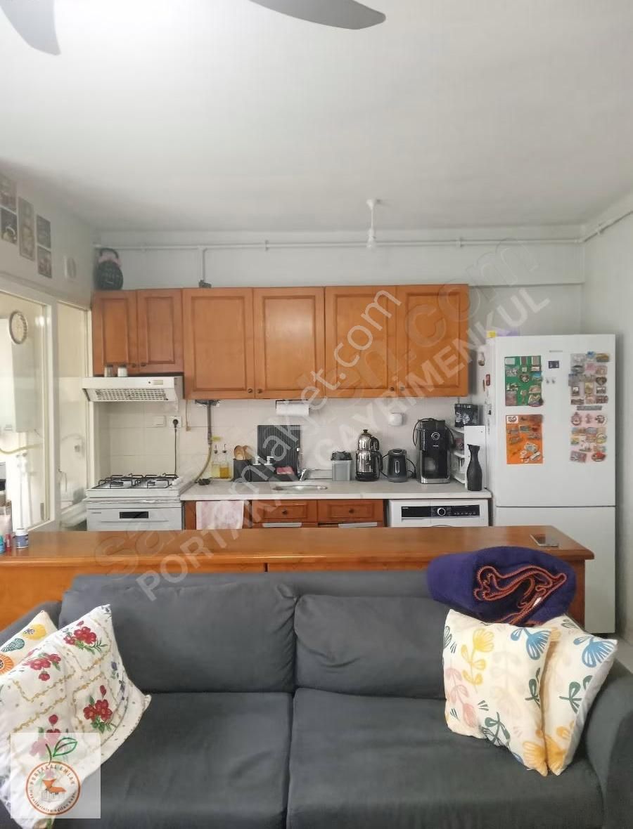 Üsküdar Selimiyede 2+1 Satılık Harika Konumda Daire - Görsel 16