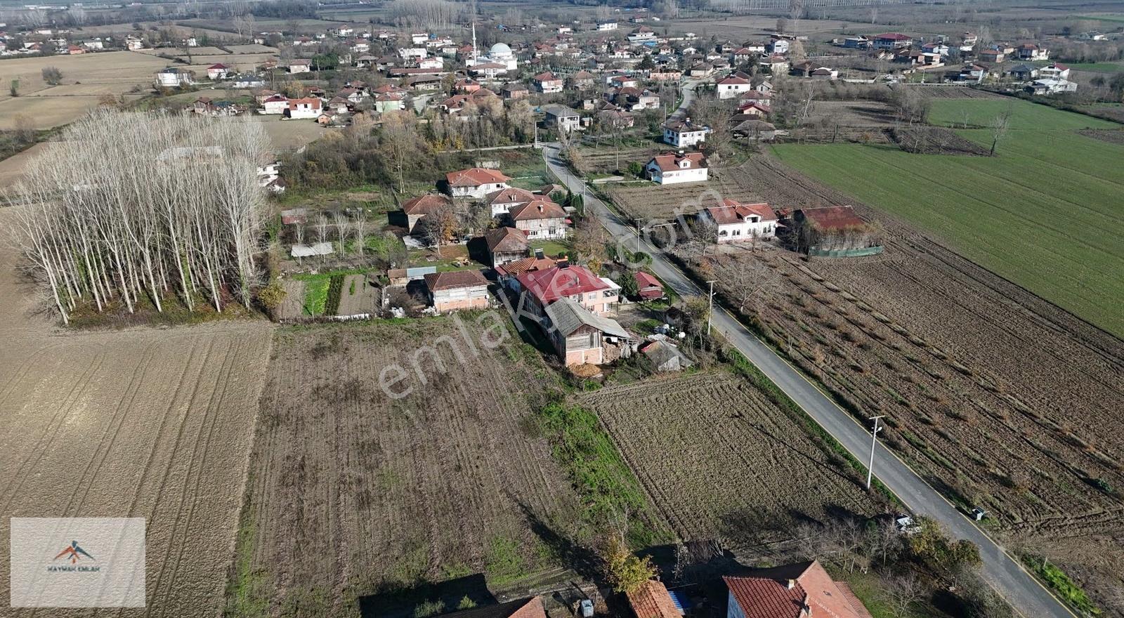 %40 İmarlı Köy Merkezine Yakın Satılık Arsa - Görsel 2