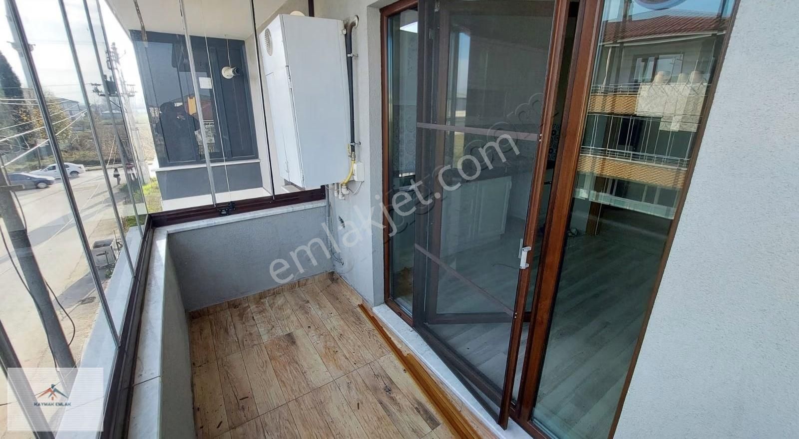 Ebebeyn Banyolu 135 M2 3+1 Oda Balkonlar Kapalı - Görsel 18