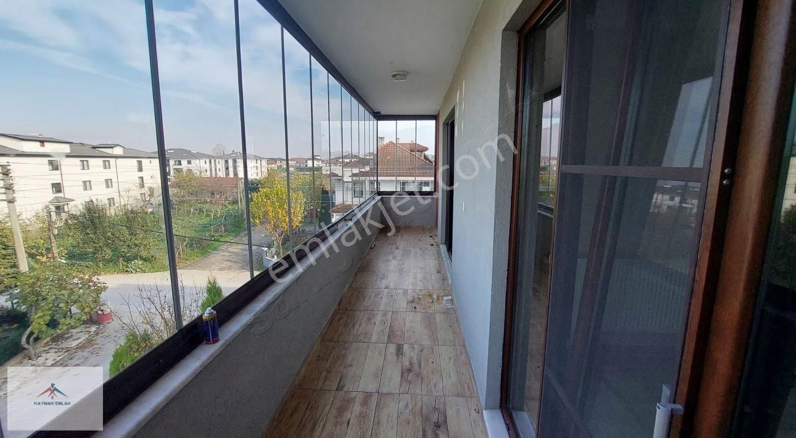 Ebebeyn Banyolu 135 M2 3+1 Oda Balkonlar Kapalı - Görsel 2