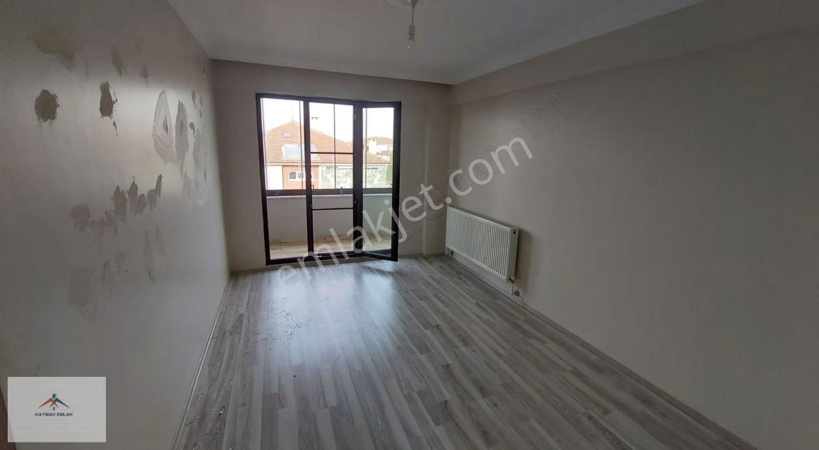 Ebebeyn Banyolu 135 M2 3+1 Oda Balkonlar Kapalı - Görsel 9
