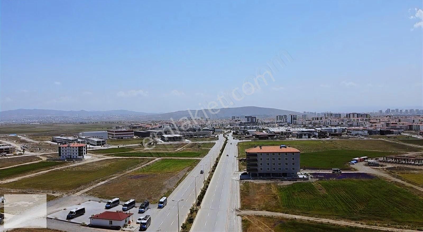 Alkan'dan Daire Getirili İmarlı Hisseler