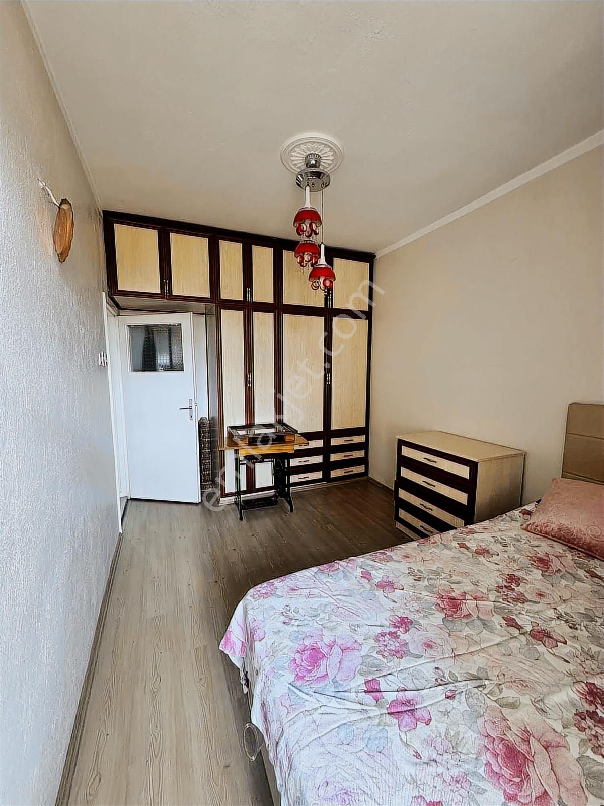 Cumhuriyet Mahallesinde Hesaplı 3+1 - Görsel 10