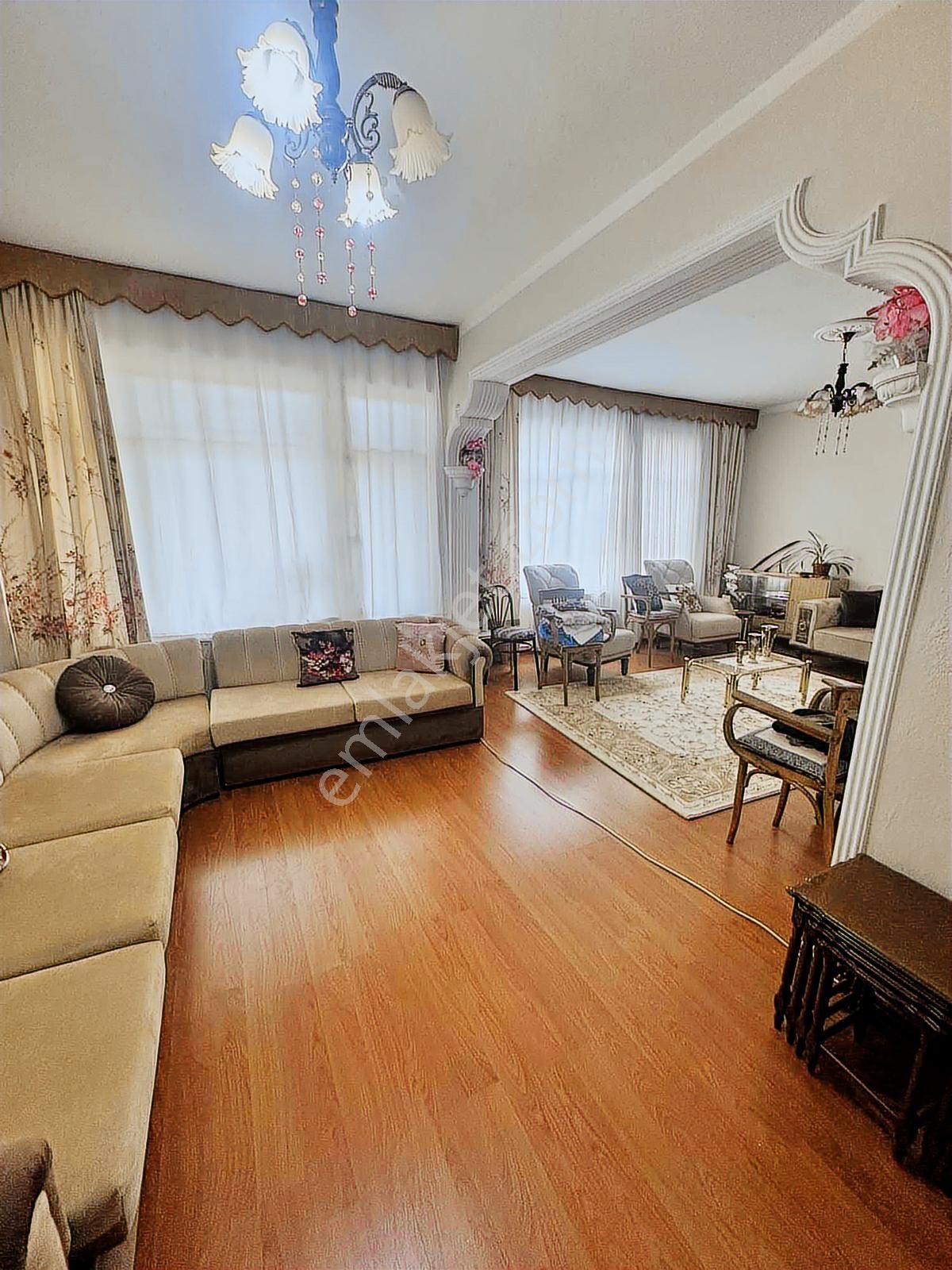 Cumhuriyet Mahallesinde Hesaplı 3+1 - Görsel 7