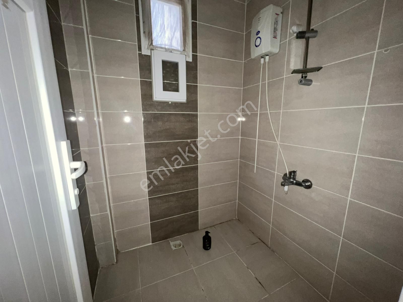 Arve'den Barış Mh'de Gmk Ve Çarşıya Yakın Kiralık 2+1 Daire - Görsel 9