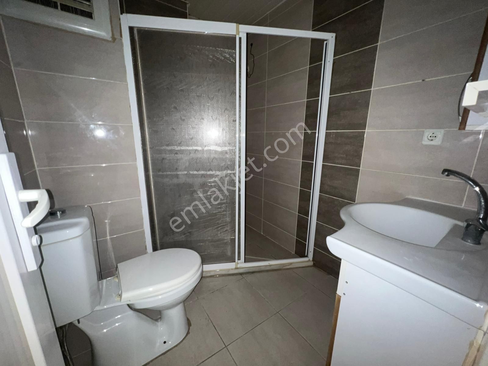Arve'den Barış Mh'de Gmk Ve Çarşıya Yakın Kiralık 2+1 Daire - Görsel 4