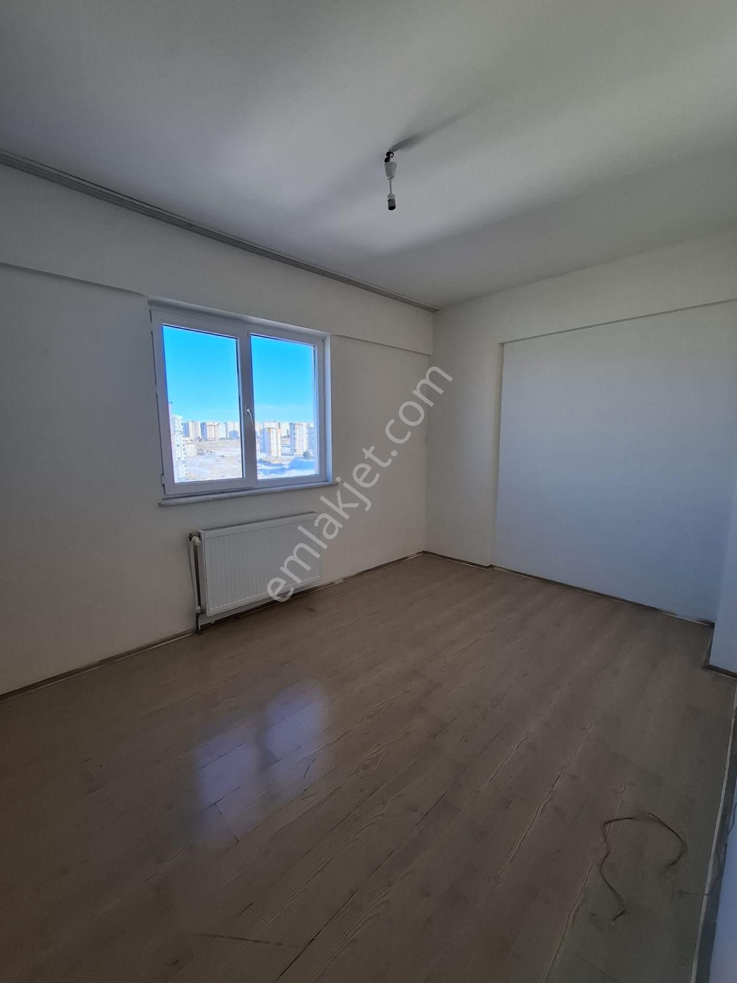 Beyazşehir Ak Evlerde Kiralık 3+1 Daire - Görsel 19