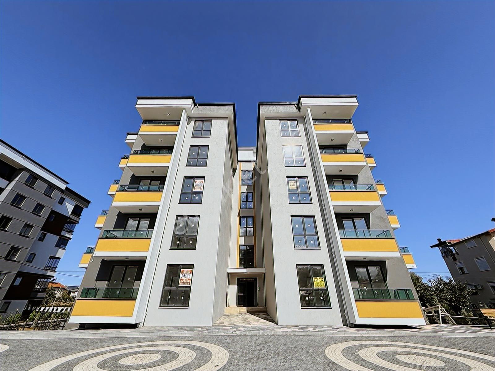 Beşikdüzü'nde Ana Yola Yakın Deniz Manzaralı 3+1 Daire | Tekce - Görsel 7