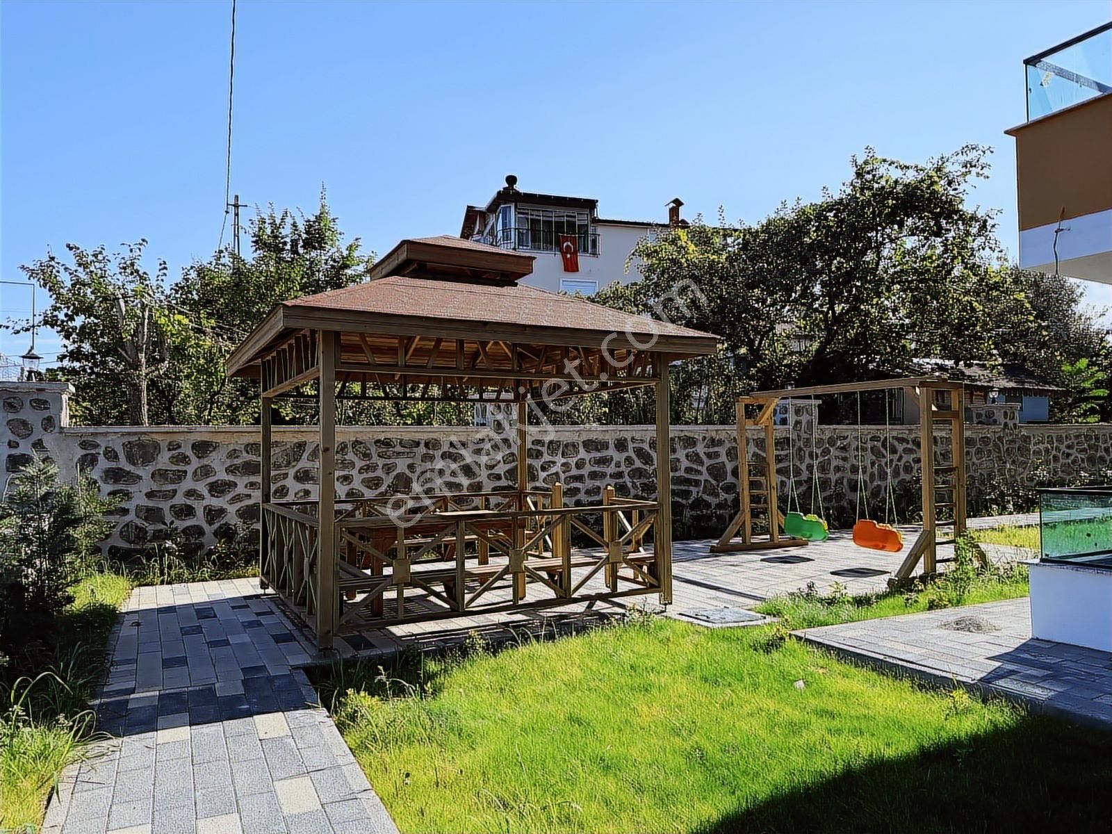 Beşikdüzü'nde Ana Yola Yakın Deniz Manzaralı 3+1 Daire | Tekce - Görsel 11