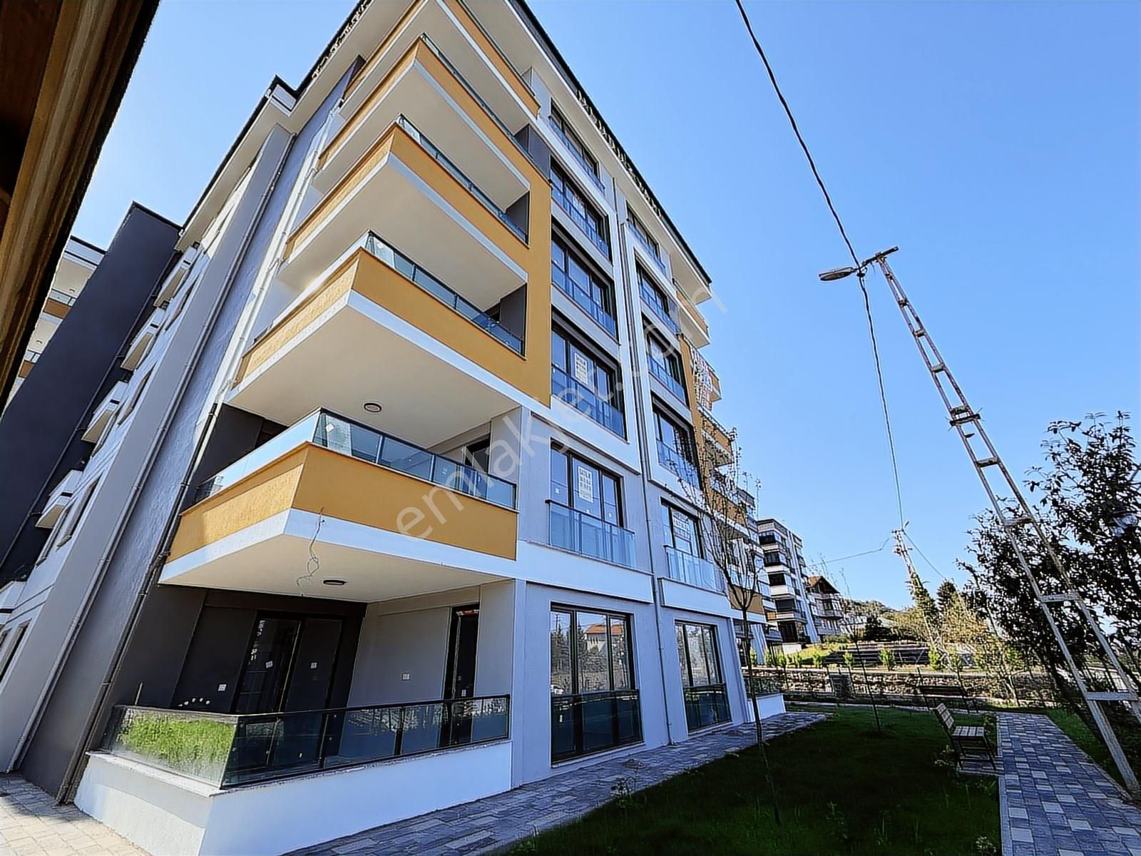 Beşikdüzü'nde Ana Yola Yakın Deniz Manzaralı 3+1 Daire | Tekce - Görsel 13