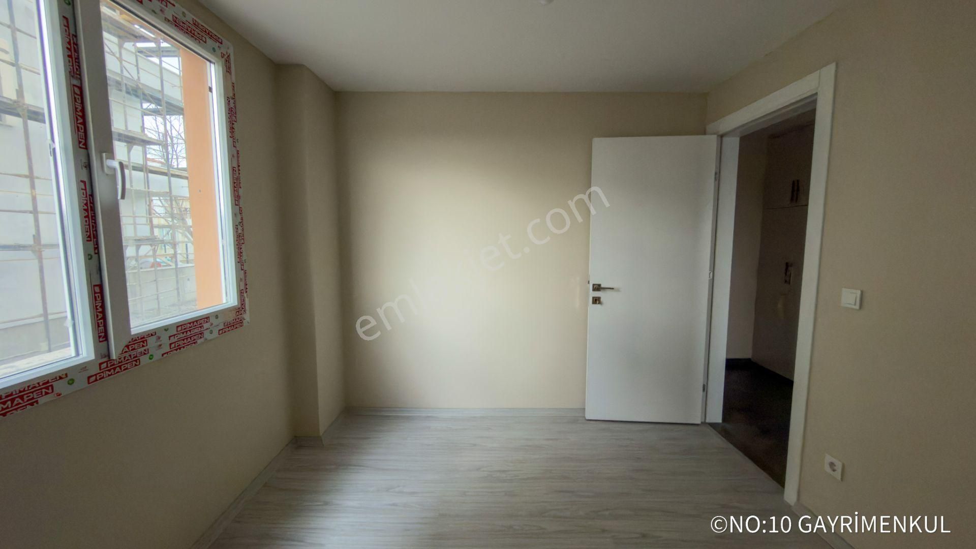 No:10 Gayrimenkul’den – Merkezi Konumda 1+1 Açık Mutfak • Yerden Isıtmalı • Kiralık - Görsel 7