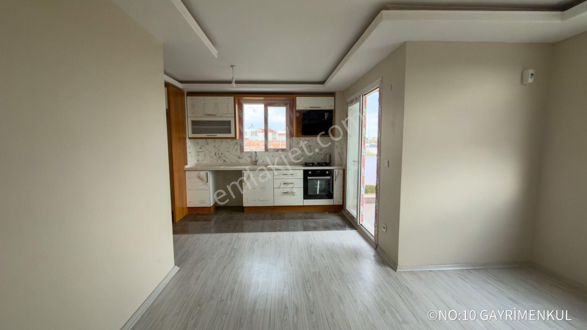 No:10 Gayrimenkul’den – Merkezi Konumda 1+1 Açık Mutfak • Yerden Isıtmalı • Kiralık - Görsel 14