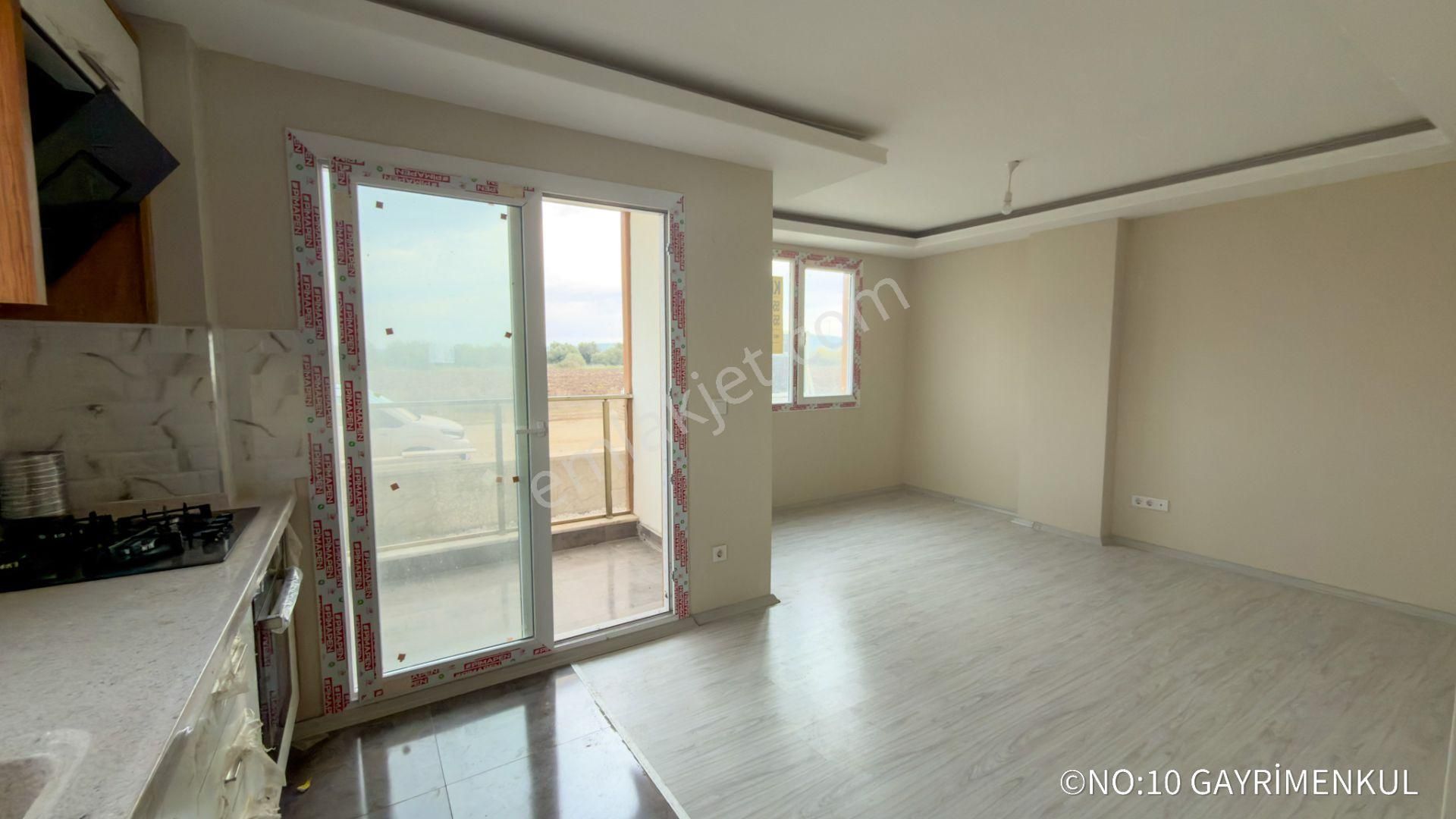 No:10 Gayrimenkul’den – Merkezi Konumda 1+1 Açık Mutfak • Yerden Isıtmalı • Kiralık - Görsel 12