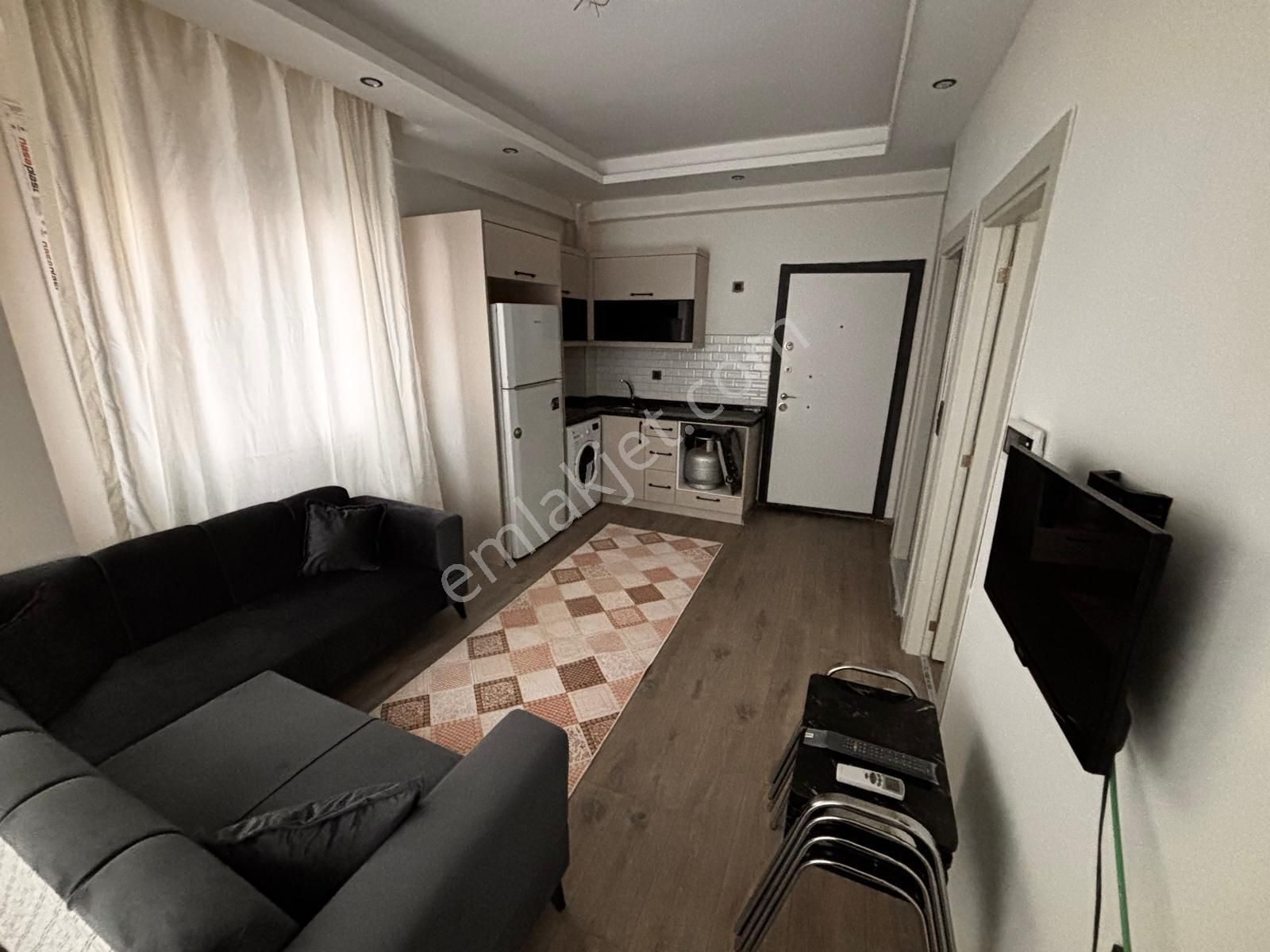 Sarıçam Gültepemahallesi Migros Civarı 1+1 Eşyalı