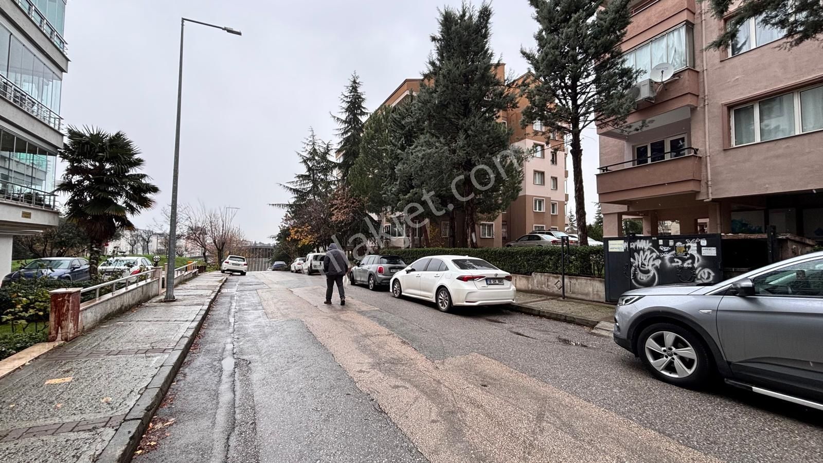 Fsm Metro İstasyonuna 100 M Site İçerisinde 3+1 Kombili Daire - Görsel 23