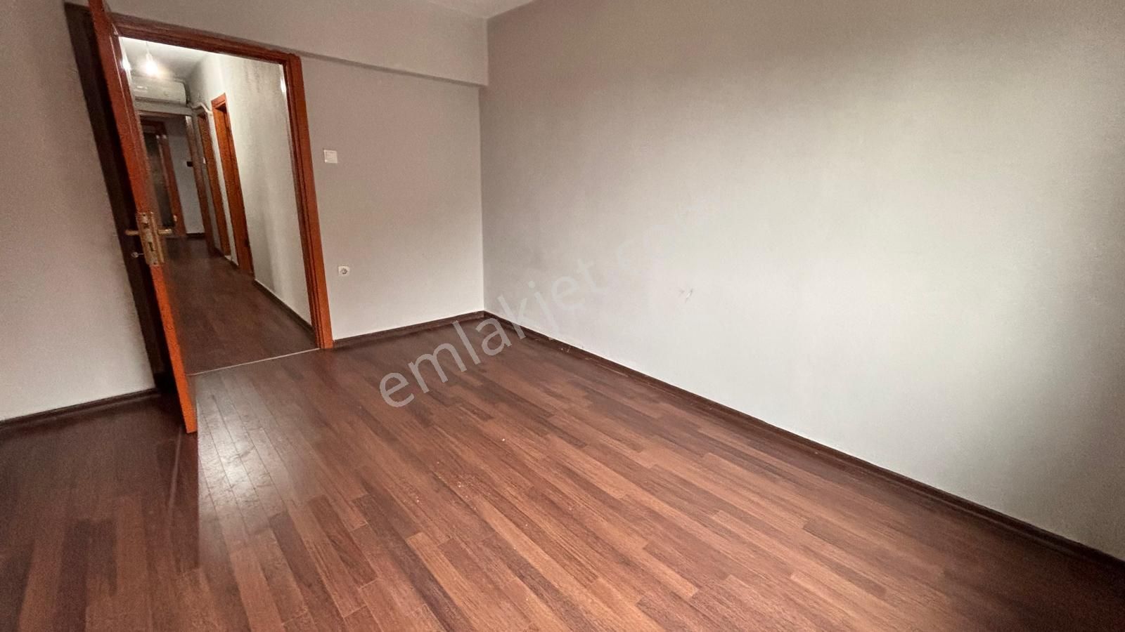 Fsm Metro İstasyonuna 100 M Site İçerisinde 3+1 Kombili Daire - Görsel 9