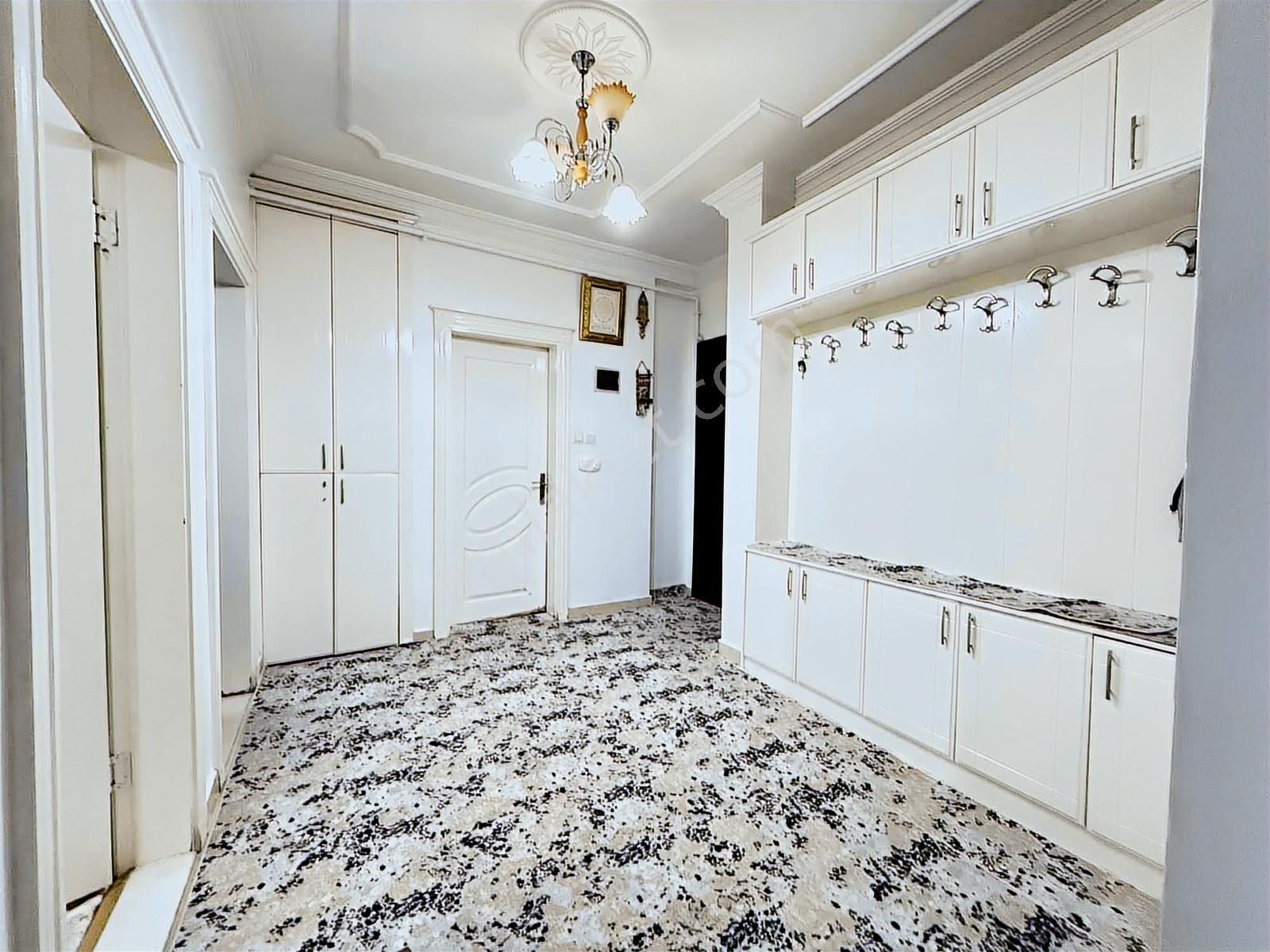 Belkız'da Masrafsız Fırsat Giriş Kat.