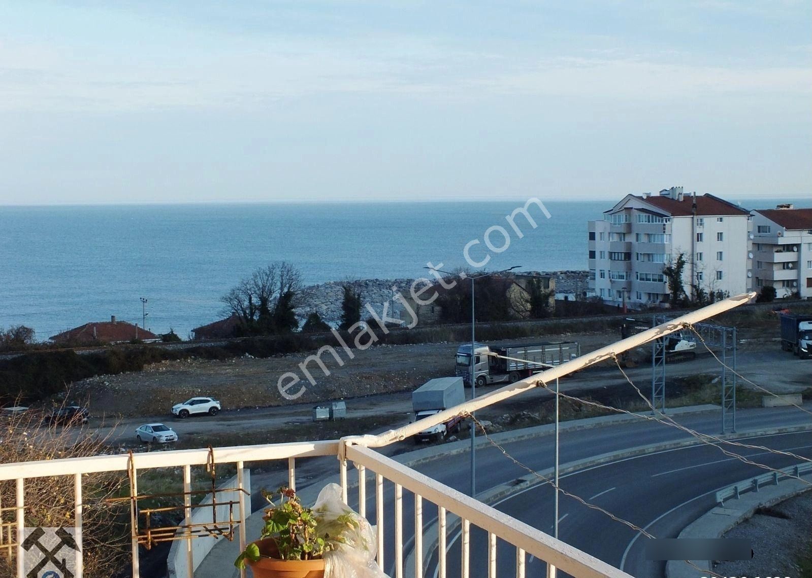 Yeşil Mahallede Satılık Deniz Manzaralı 2+1 Daire - Görsel 24
