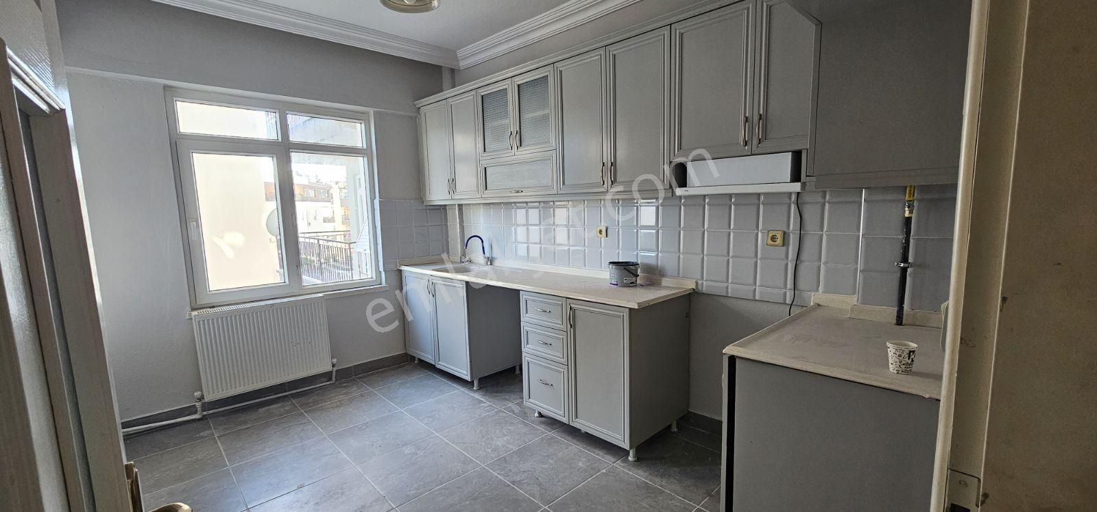 Liman Da Ara Kat 3+1 Doğalgazlı Ayrımutfaklı Kiralık - Görsel 8