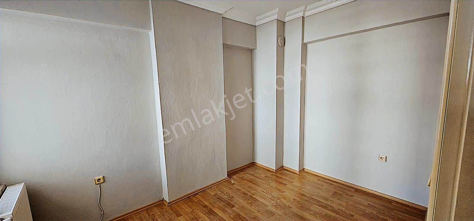 Liman Da Ara Kat 3+1 Doğalgazlı Ayrımutfaklı Kiralık - Görsel 12