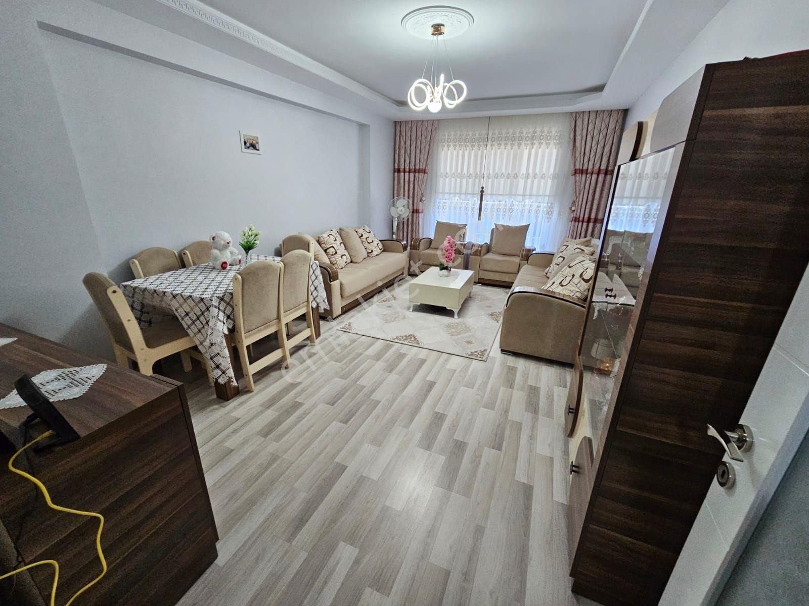 Başak Mah Yonca Market Yakını 4+1 Çift Banyo Asansörlü - Görsel 16