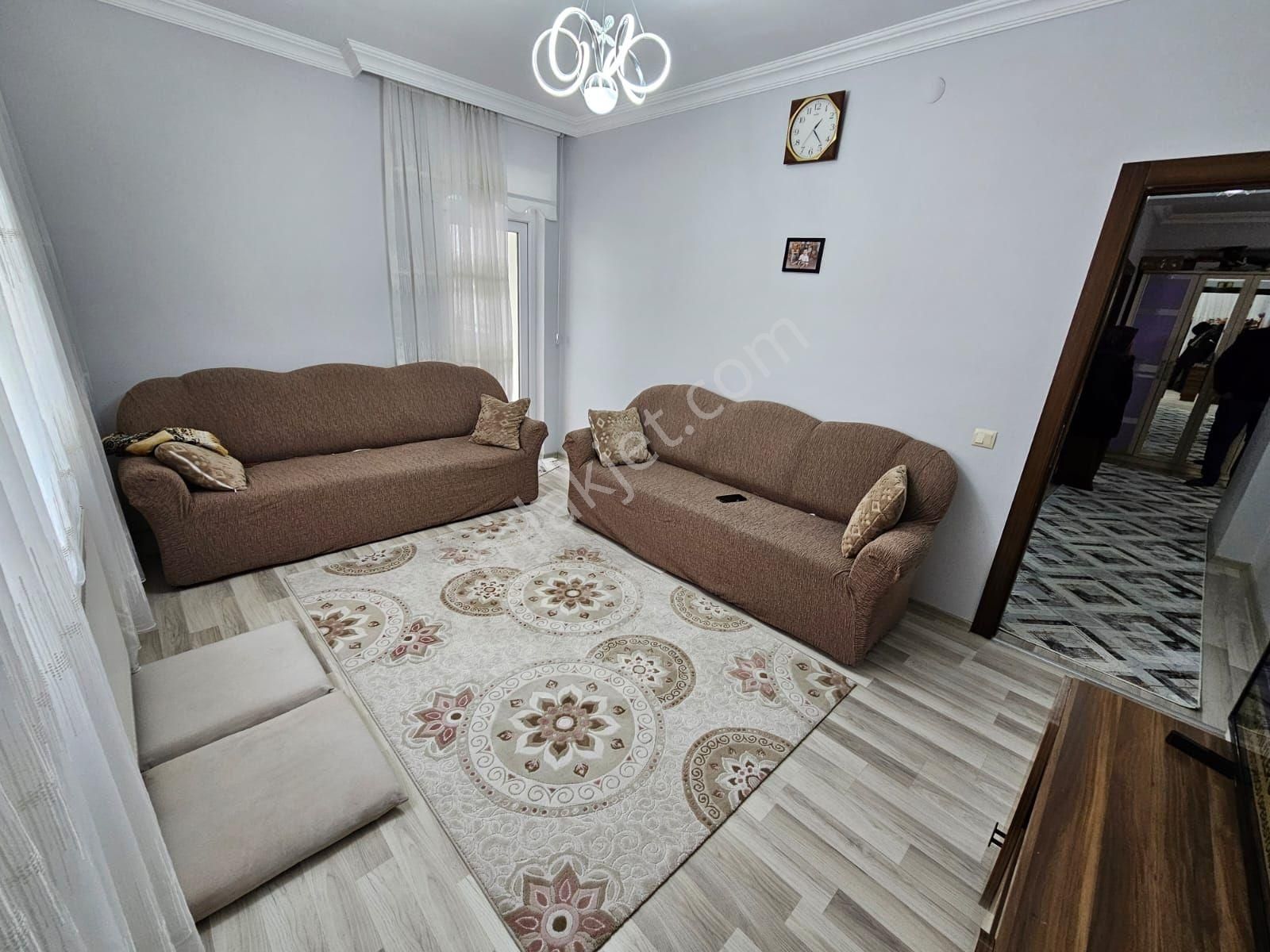 Başak Mah Yonca Market Yakını 4+1 Çift Banyo Asansörlü - Görsel 35