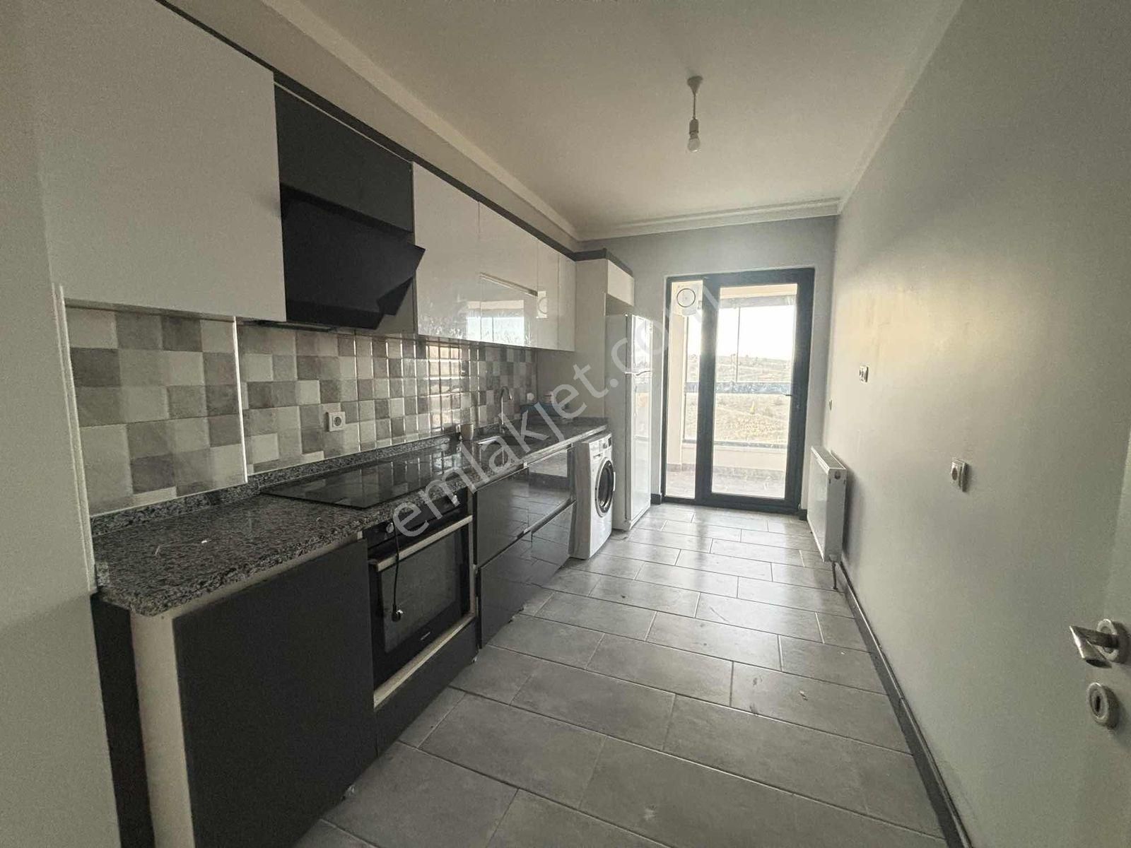 Polatlı Devlet Hastanesi Karşısı 2+1 Kiralık Ara Kat