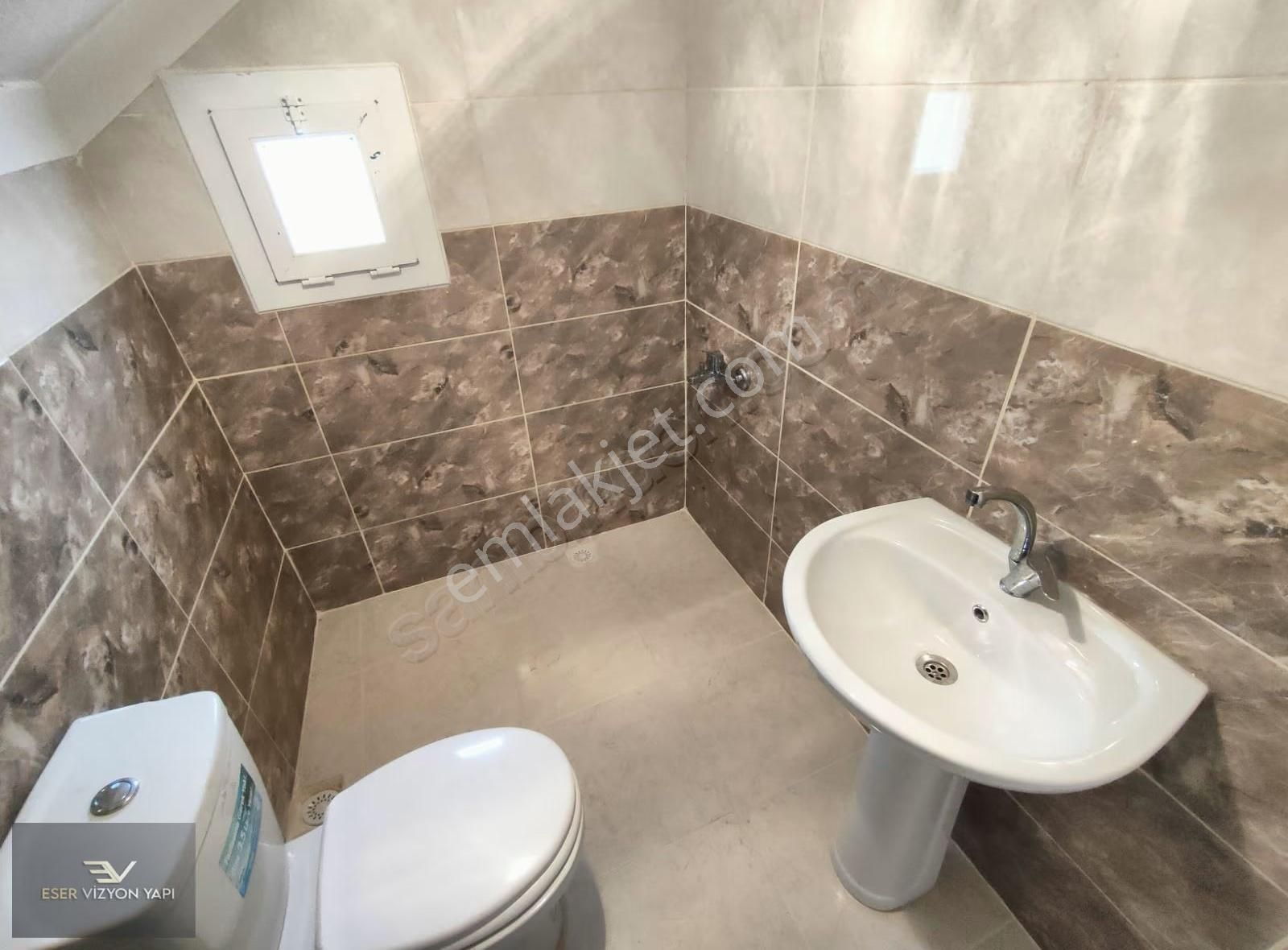 #eser Vizyon# Müstakil Geniş Bahçeli Merkezi Konumda Uygun Villa - Görsel 2