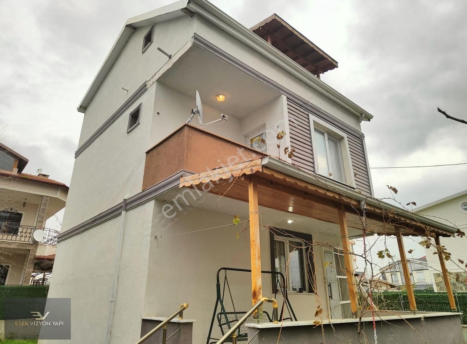 #eser Vizyon# Müstakil Geniş Bahçeli Merkezi Konumda Uygun Villa