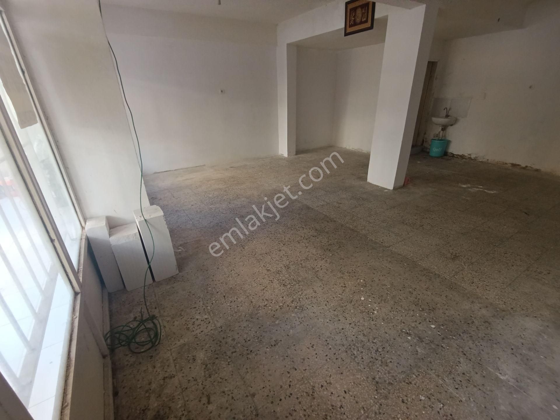 Pendik Güzelyalı Merkezde Yol Üstü Kiralık 50m2 Düz Dükkan - Görsel 17