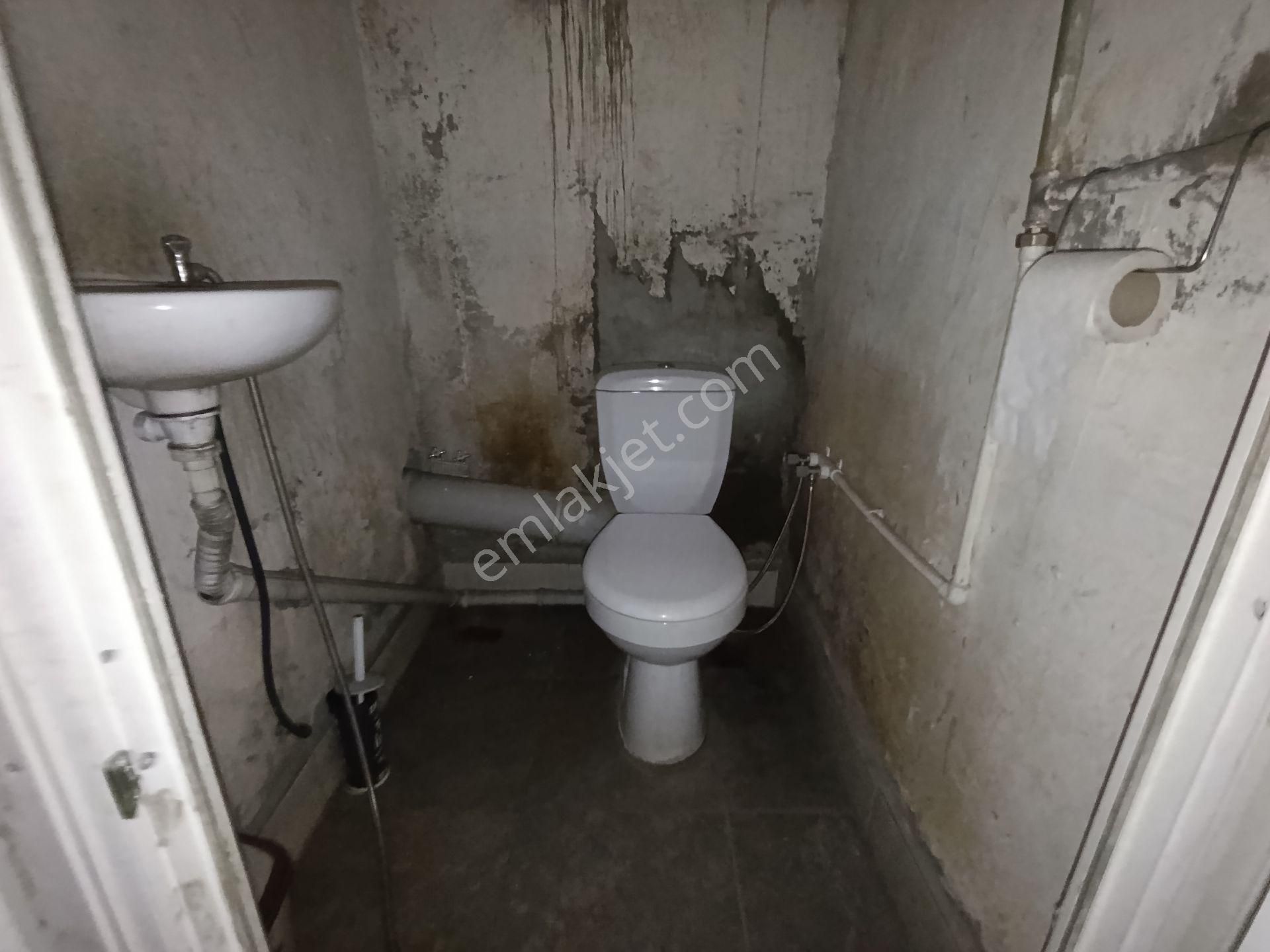 Pendik Güzelyalı Merkezde Yol Üstü Kiralık 50m2 Düz Dükkan - Görsel 23